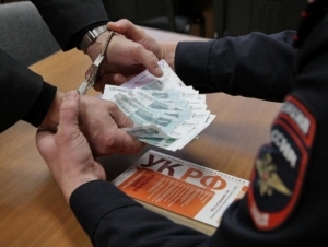 Обложка новости В Магнитогорске отдали под суд посредника, передававшего взятки призывников военкому
